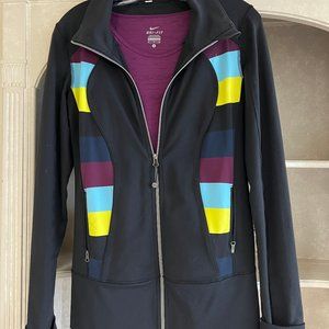 Lululemon Jacket and Nike T-shirt